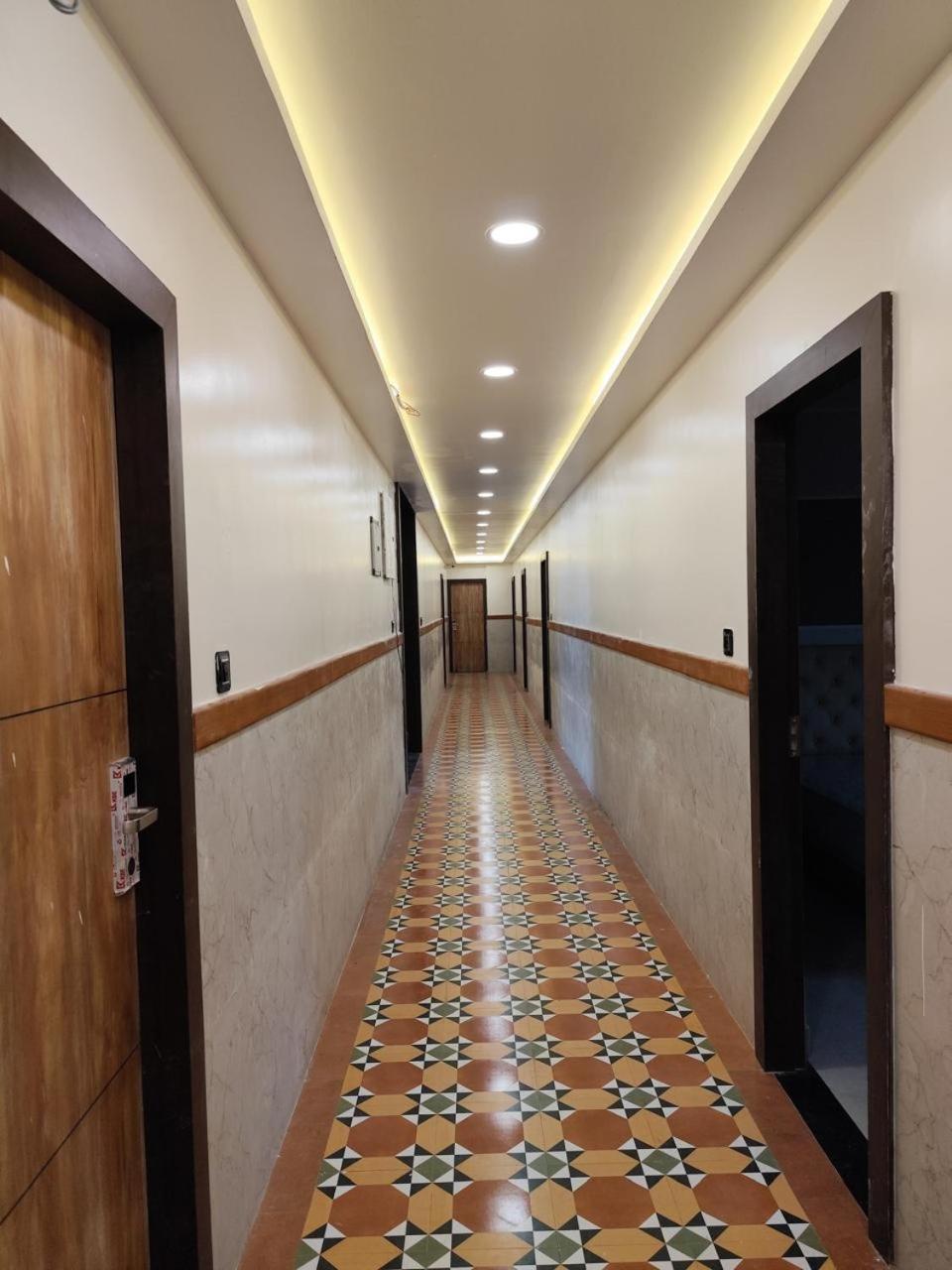 Sree Mahalakshmi Residency By K Hotels Virudunagar Ngoại thất bức ảnh